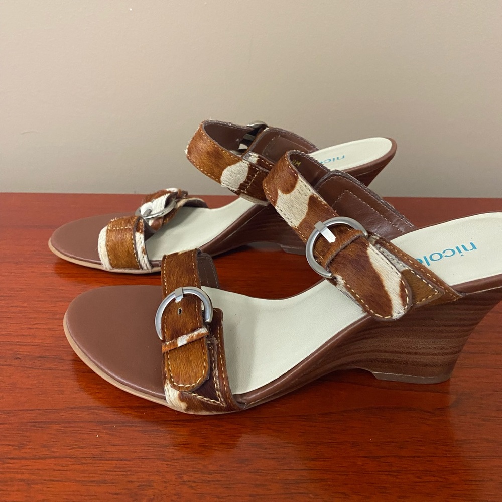 Faux fur cow print wedge sandals size 8
